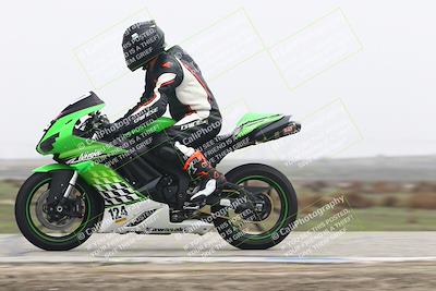 media/Nov-30-2025-TrackDaz (Sun) [[d8b22663df]]/B Group/Session 5 (Wheelie Bump)/